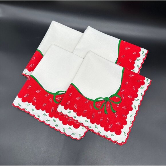 Other - Vintage Christmas Napkins Bows Holly Leaves Red White Scalloped Edge Set of 4